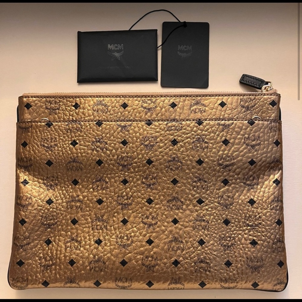 MCM Clutch